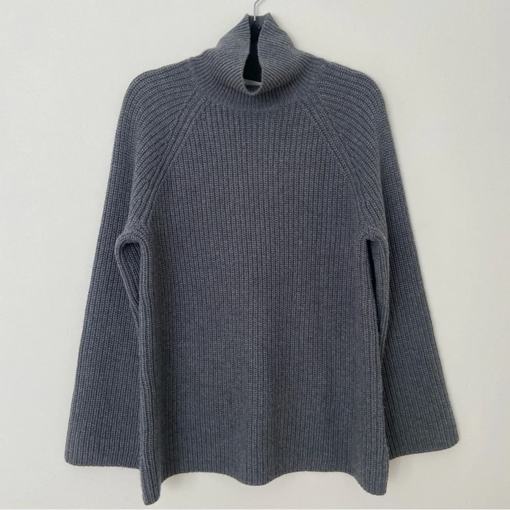 Aritzia Slate Grey 100% Merino Ribbed Turtleneck Sweater - Picture 5 of 14